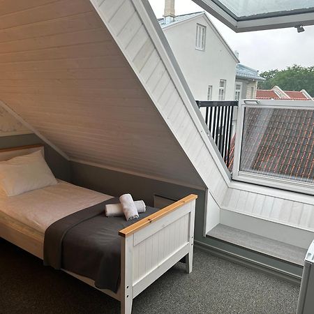 Vanalinna Hotel Kuressaare Exteriör bild