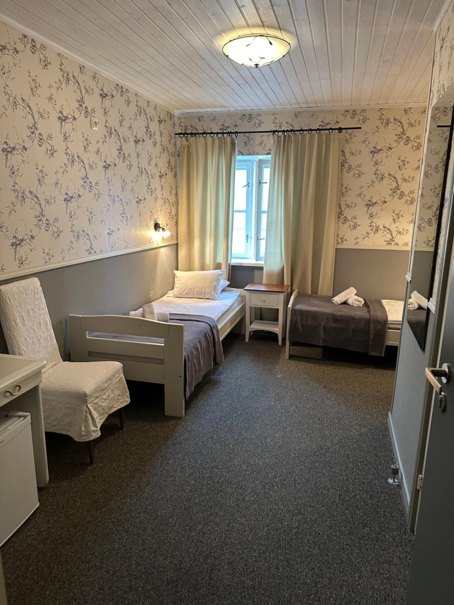 Vanalinna Hotel Kuressaare Exteriör bild
