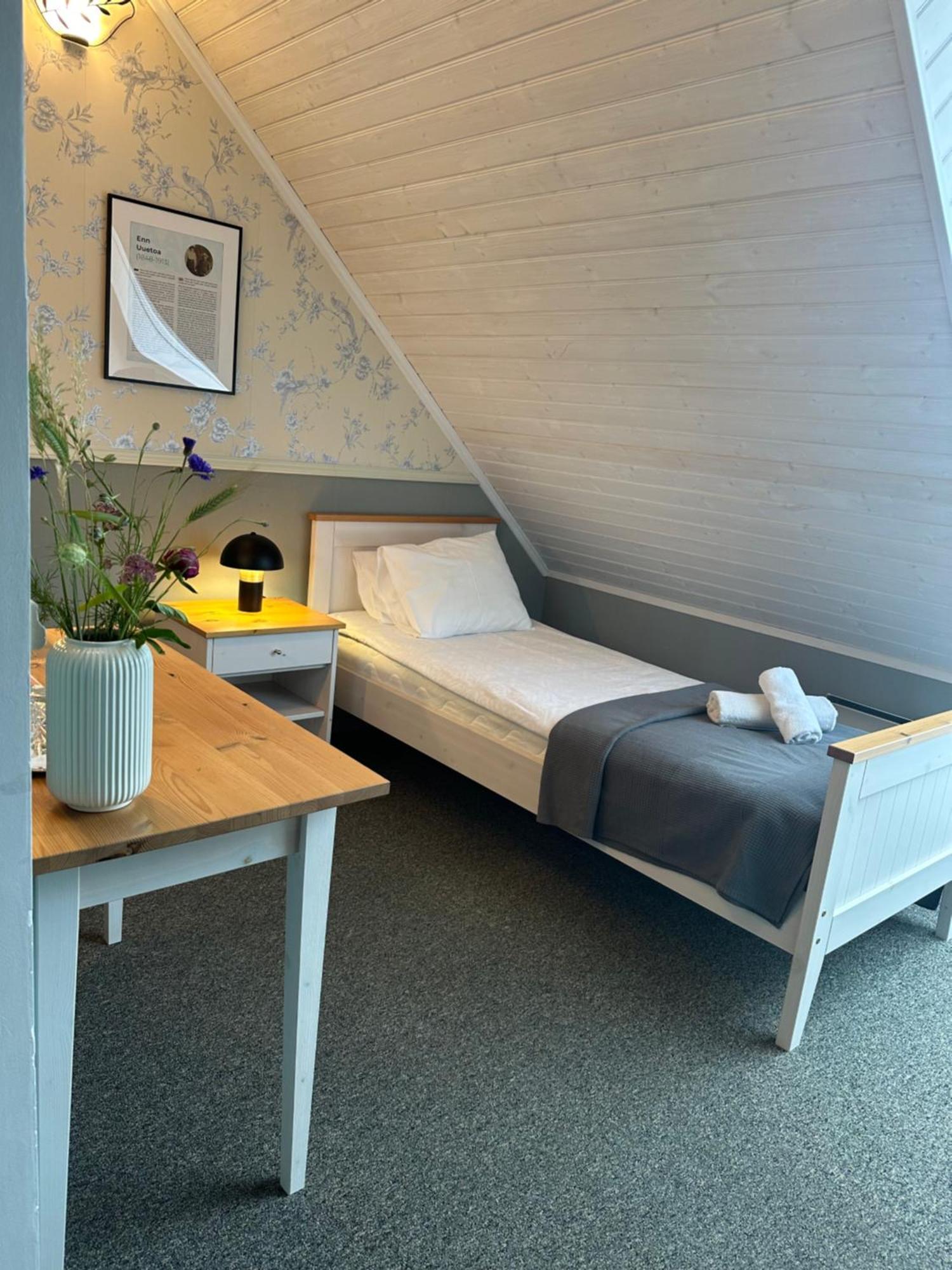 Vanalinna Hotel Kuressaare Exteriör bild