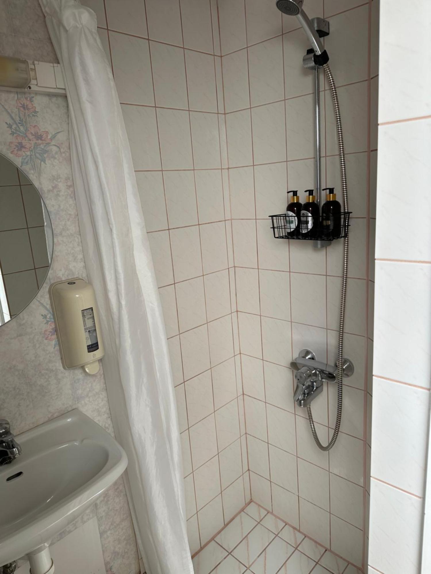 Vanalinna Hotel Kuressaare Exteriör bild